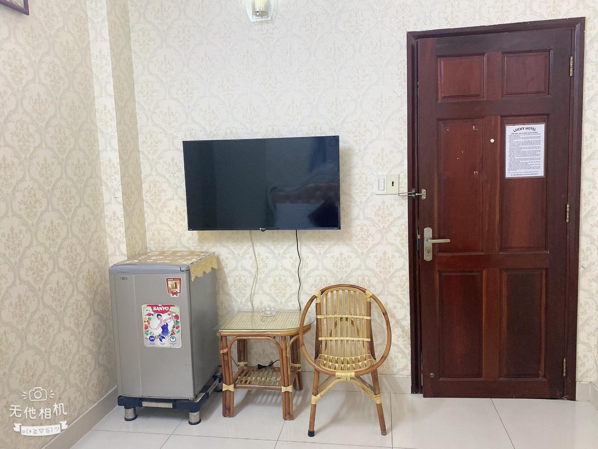 Lucky Hotel Хошимін Екстер'єр фото