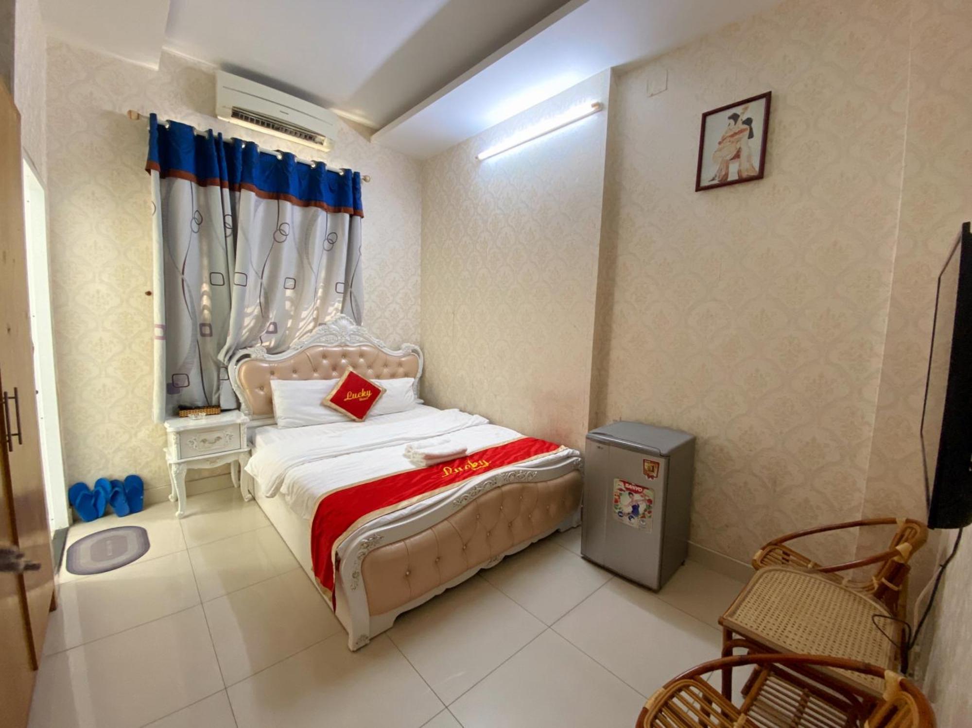 Lucky Hotel Хошимін Екстер'єр фото
